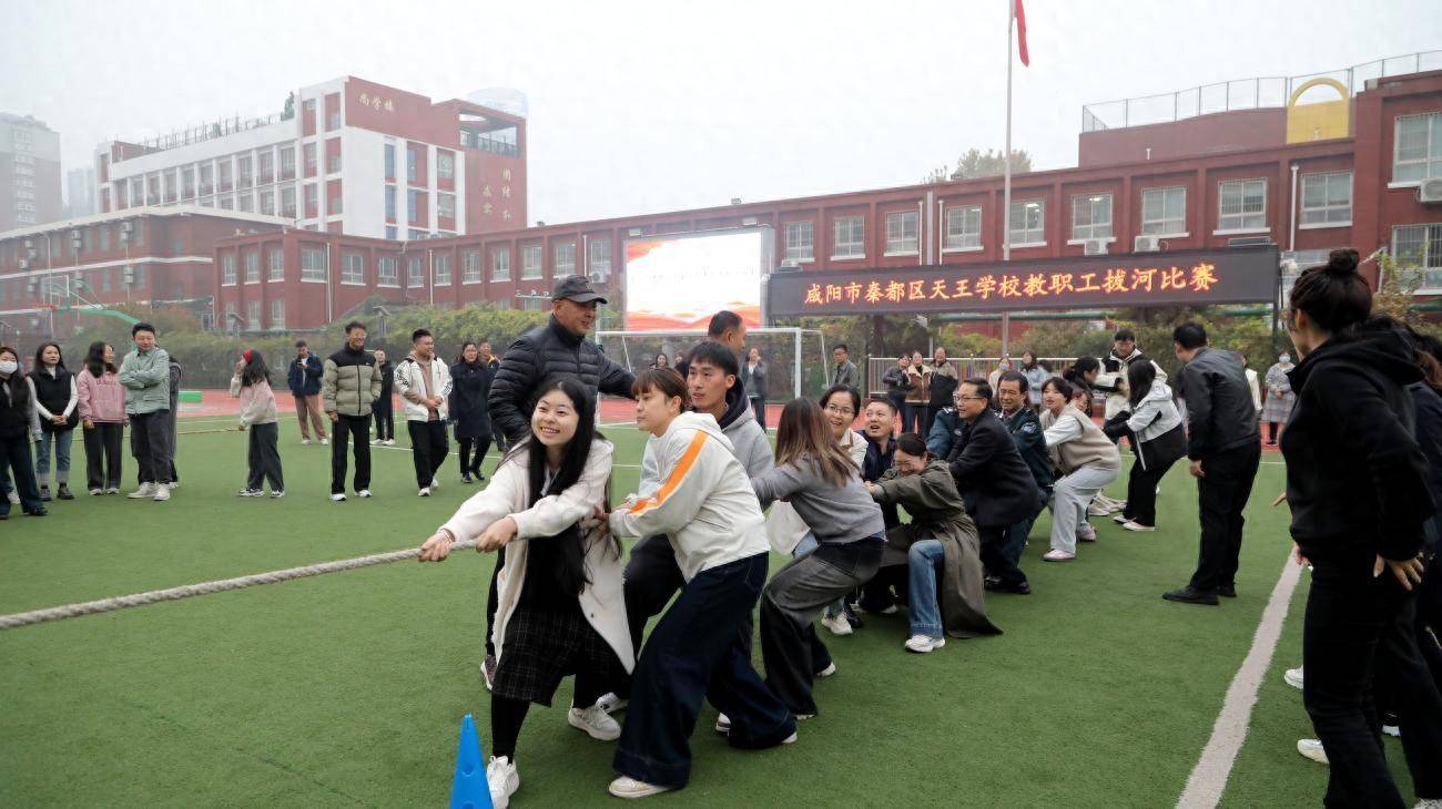 FBsports-团结互助，每场比赛都是团队精神的集中展现