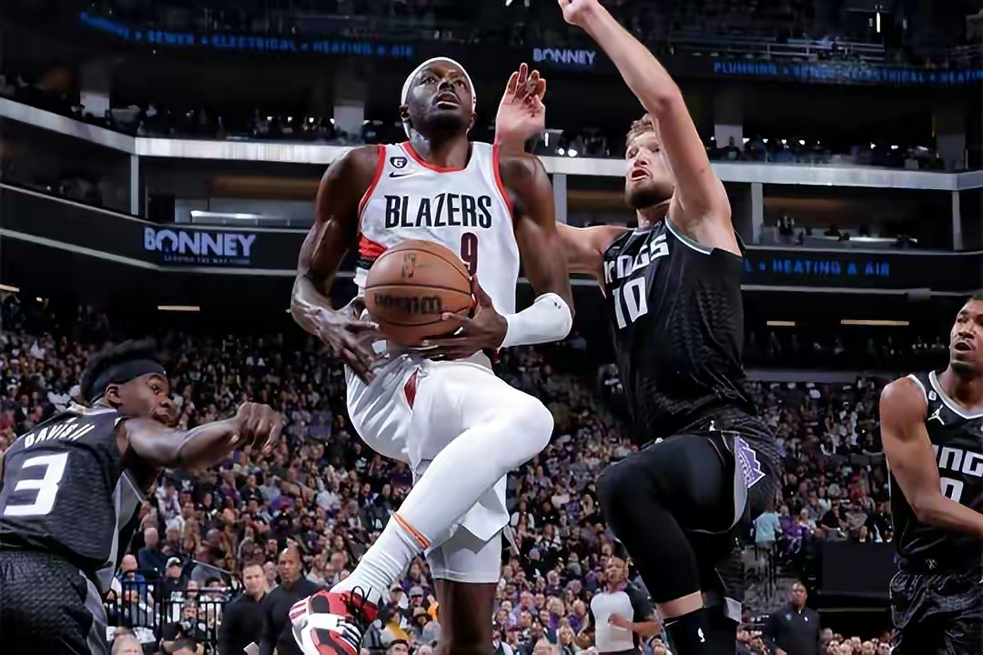 关于开拓者大热不保,球队连败惨垫的信息 关于开拓者大热不保,球队连败惨垫的信息