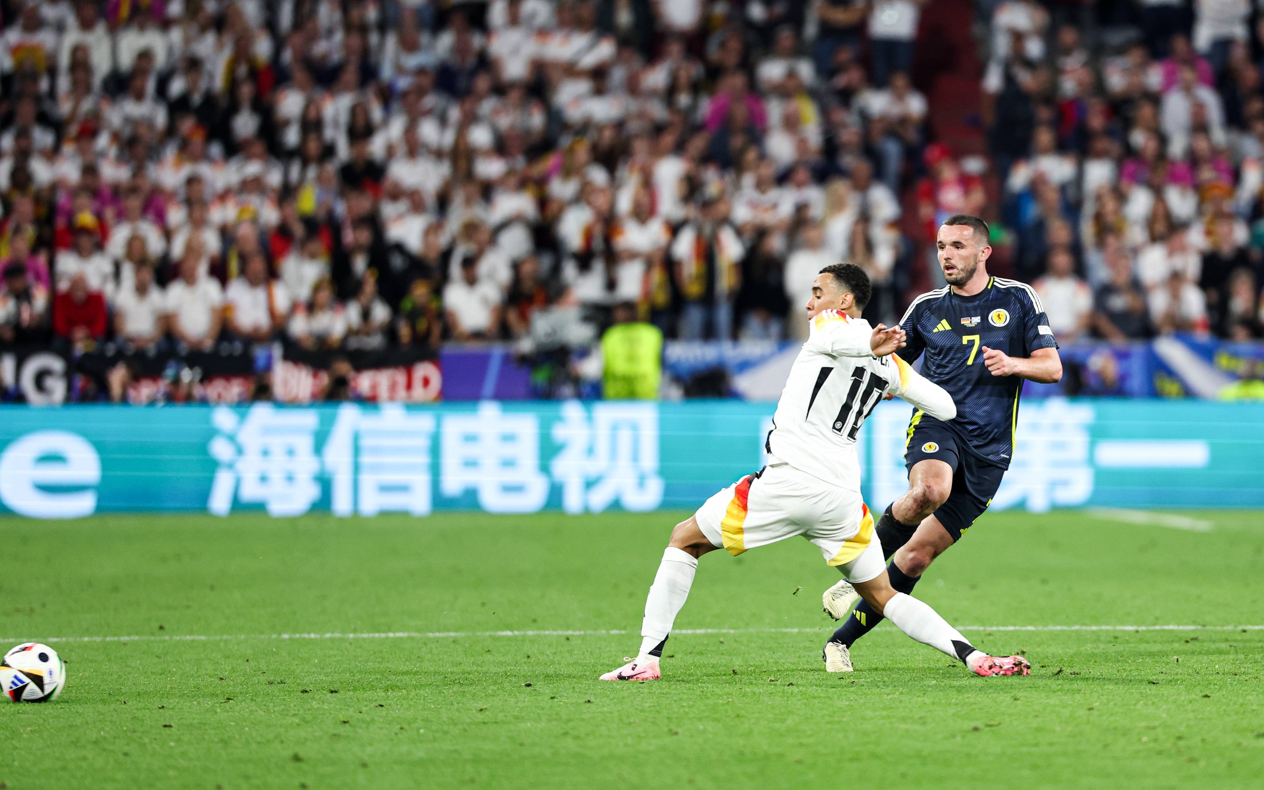 FB体育APP-德国队在对阵中表现出色，取得了一次令人瞩目的胜利