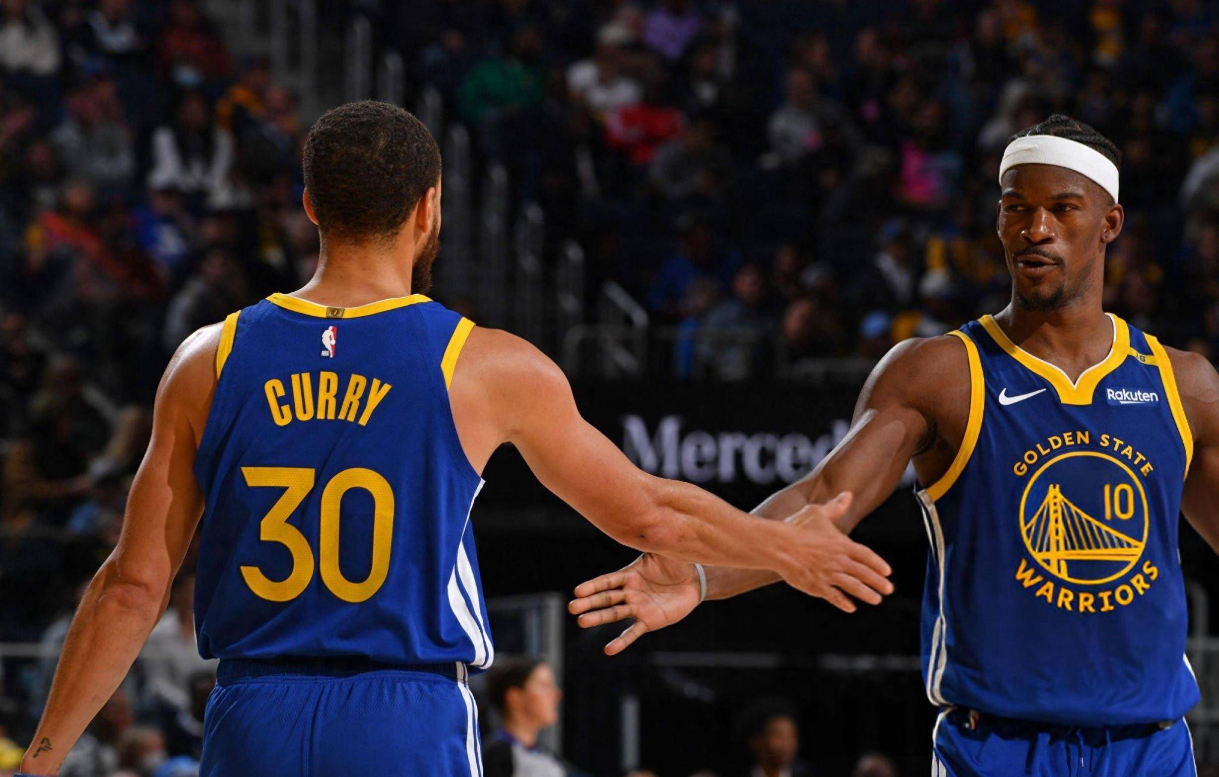 勇士击败黄蜂继续保持不败 勇士击败黄蜂继续保持不败