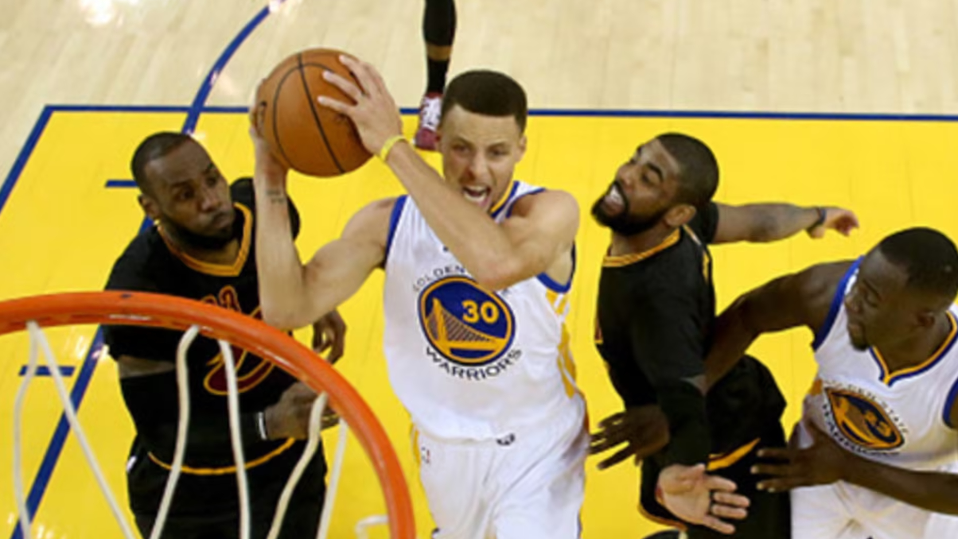 勇士逆转凯尔特人,库里砍下30分 勇士逆转凯尔特人,库里砍下30分